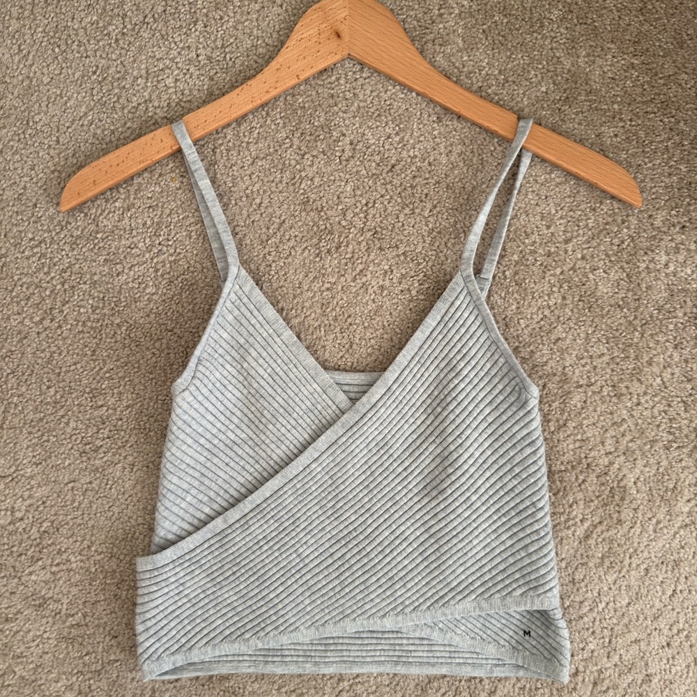 NEW AERIE Ribbed Women Crop Size: M NEVER WORN